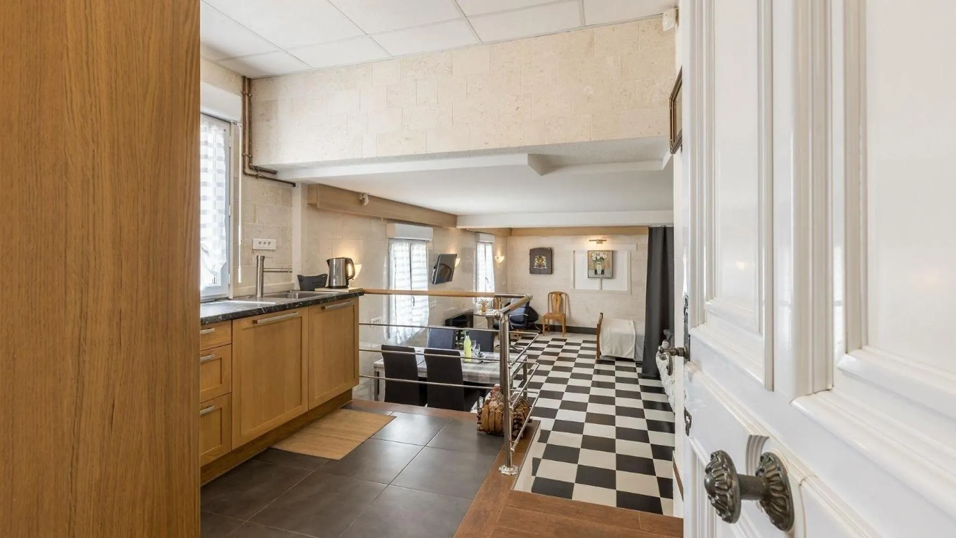 Studio Fuer 2 Personen In Okrug Gornji, Dalmatien Trogir Apartman